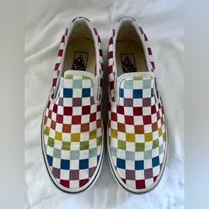 Classic Checkered Women’s Slip On Vans